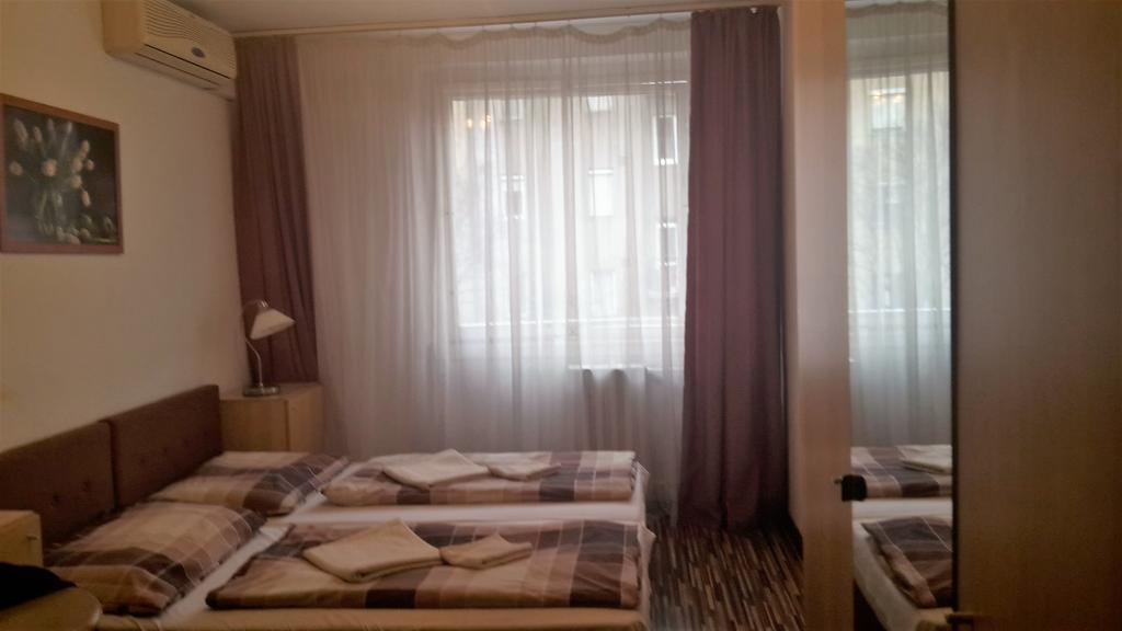 Judit Apartmanok Budapest Exterior photo